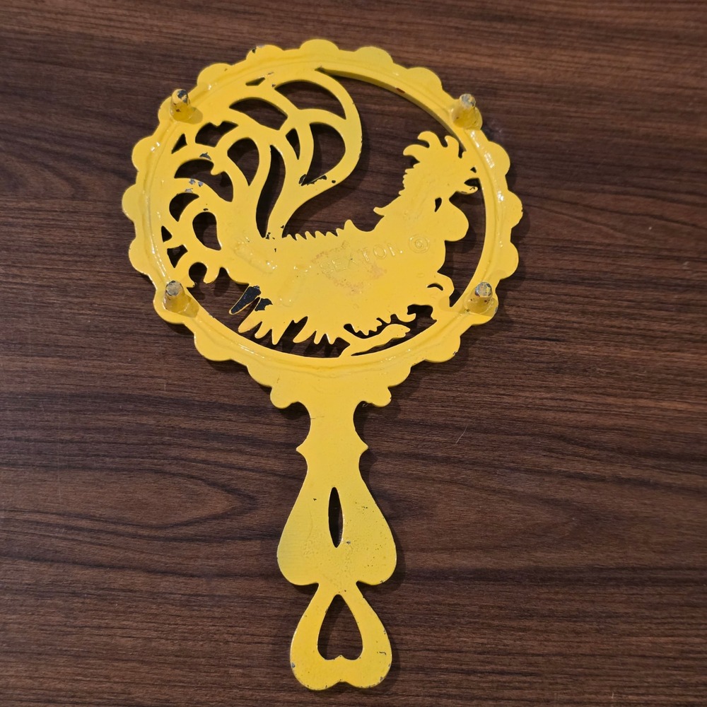 Vintage Sexton Yellow Cast Metal Rooster Trivet Farmhouse Kitchen Wall Decor 9in - Picture 12 of 12